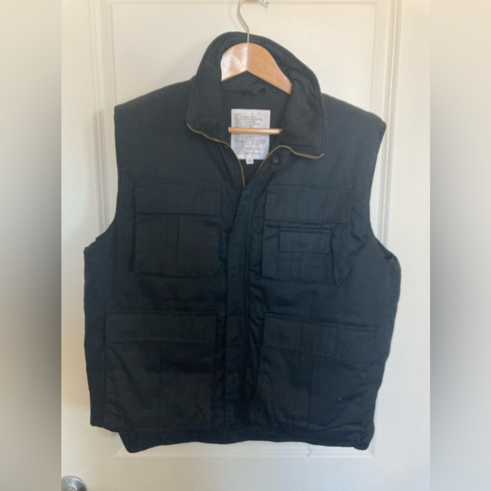 USMC Black Vest - Medium